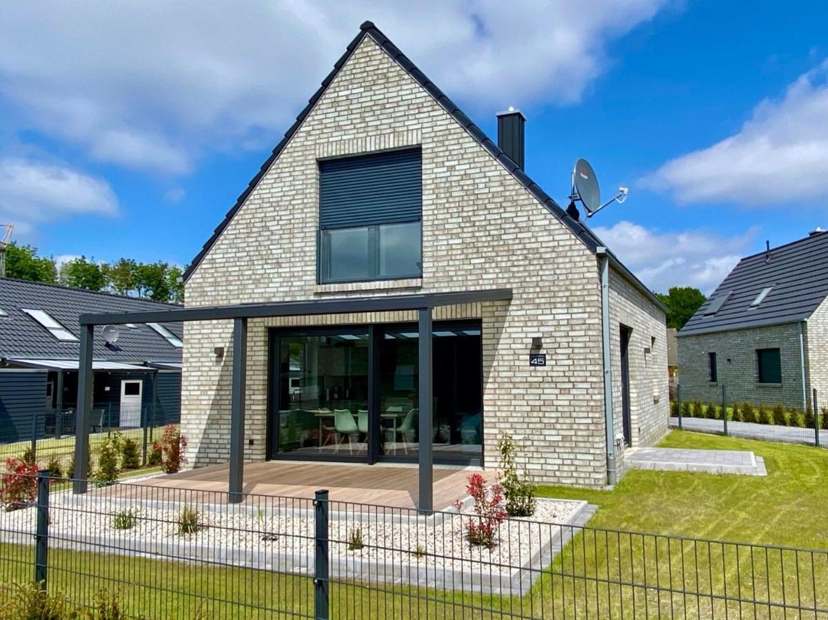 Ferienhaus Seestern Am Harkebruegger See Mit Sauna Und Kamin Barssel  エクステリア 写真